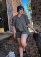 Load image into Gallery viewer, set to remember
